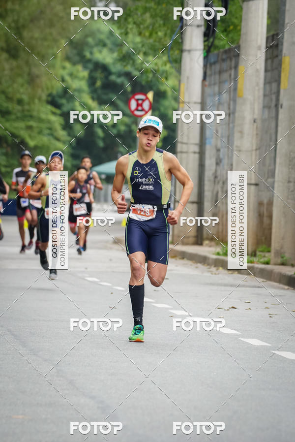 Buy your photos of the eventVSERIES Duathlon & Running on Fotop