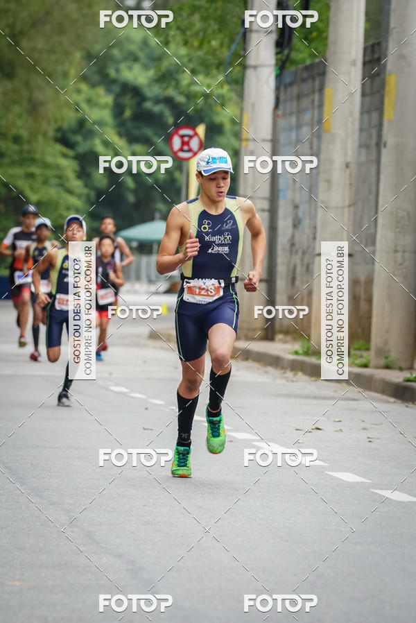 Buy your photos of the eventVSERIES Duathlon & Running on Fotop