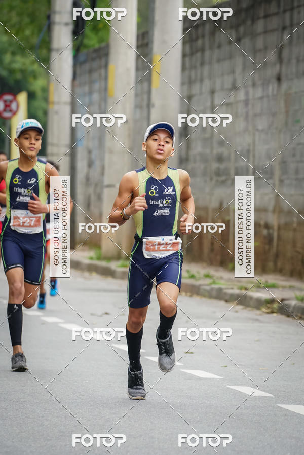 Buy your photos of the eventVSERIES Duathlon & Running on Fotop