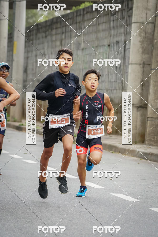 Buy your photos of the eventVSERIES Duathlon & Running on Fotop