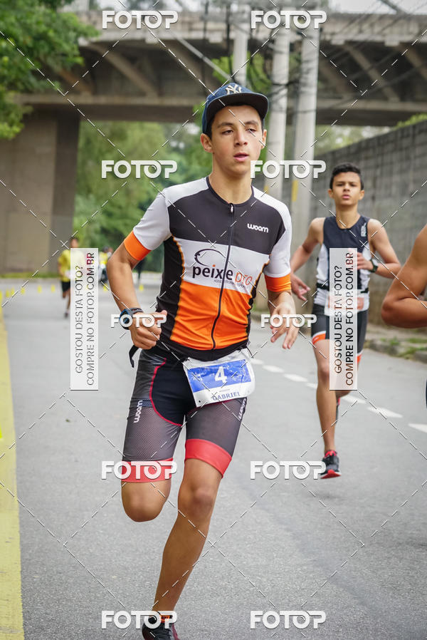Buy your photos of the eventVSERIES Duathlon & Running on Fotop