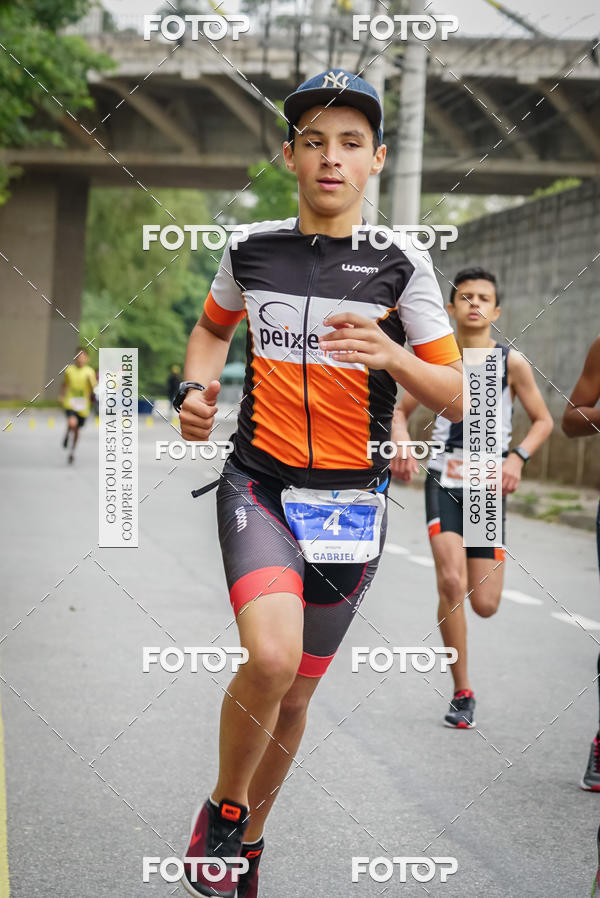 Buy your photos of the eventVSERIES Duathlon & Running on Fotop