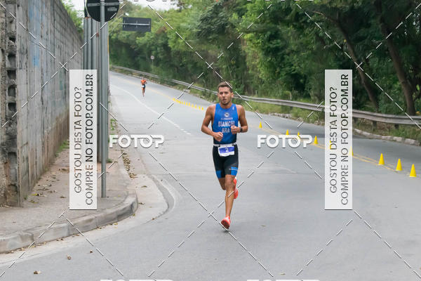Buy your photos of the eventVSERIES Duathlon & Running on Fotop
