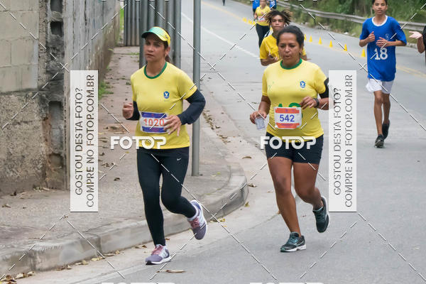 Buy your photos of the eventVSERIES Duathlon & Running on Fotop