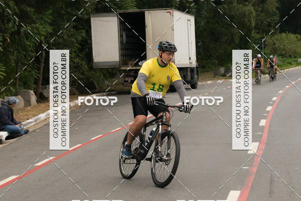 Buy your photos of the eventVSERIES Duathlon & Running on Fotop