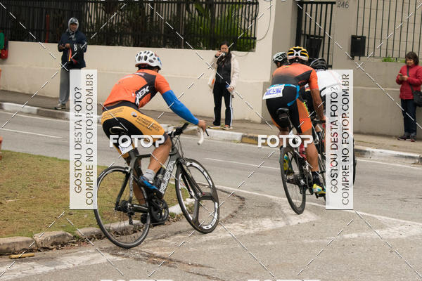 Buy your photos of the eventVSERIES Duathlon & Running on Fotop