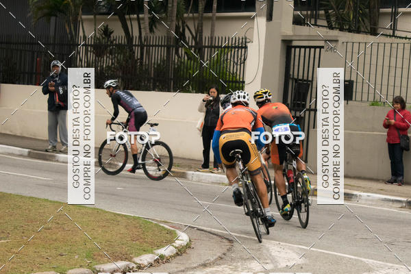 Buy your photos of the eventVSERIES Duathlon & Running on Fotop