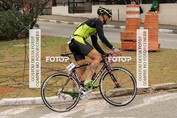 Buy your photos of the eventVSERIES Duathlon & Running on Fotop