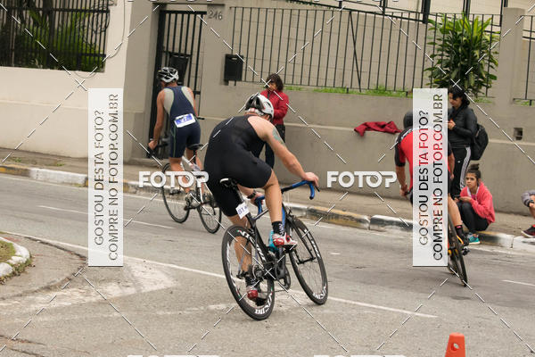 Buy your photos of the eventVSERIES Duathlon & Running on Fotop