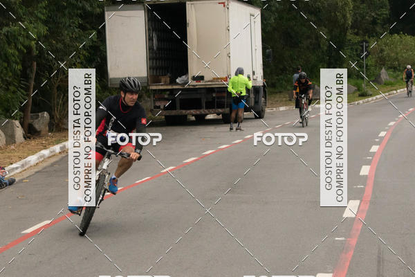 Buy your photos of the eventVSERIES Duathlon & Running on Fotop