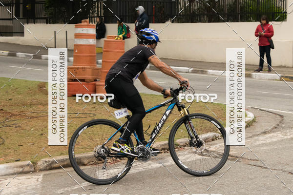 Buy your photos of the eventVSERIES Duathlon & Running on Fotop