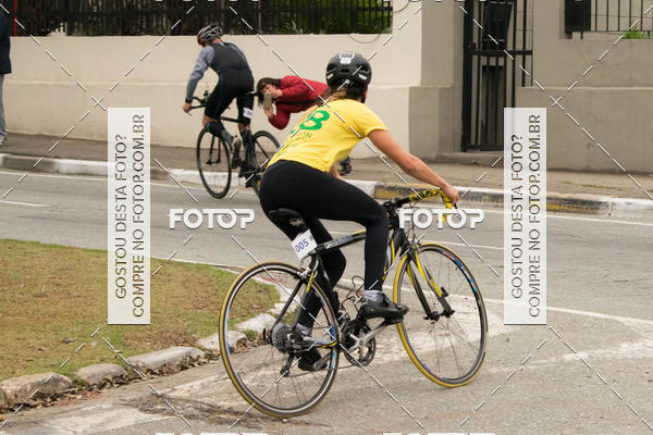 Buy your photos of the eventVSERIES Duathlon & Running on Fotop