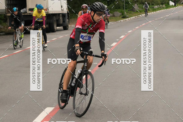 Buy your photos of the eventVSERIES Duathlon & Running on Fotop