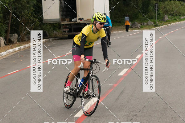 Buy your photos of the eventVSERIES Duathlon & Running on Fotop