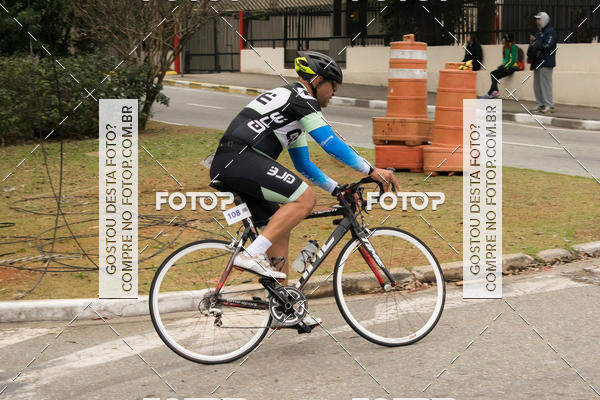 Buy your photos of the eventVSERIES Duathlon & Running on Fotop