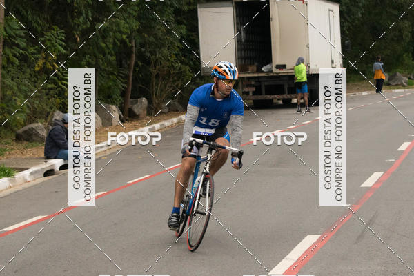Buy your photos of the eventVSERIES Duathlon & Running on Fotop