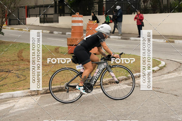 Buy your photos of the eventVSERIES Duathlon & Running on Fotop