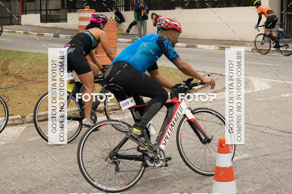 Buy your photos of the eventVSERIES Duathlon & Running on Fotop