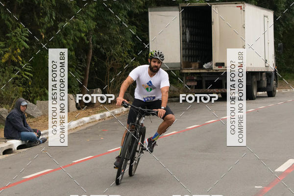 Buy your photos of the eventVSERIES Duathlon & Running on Fotop