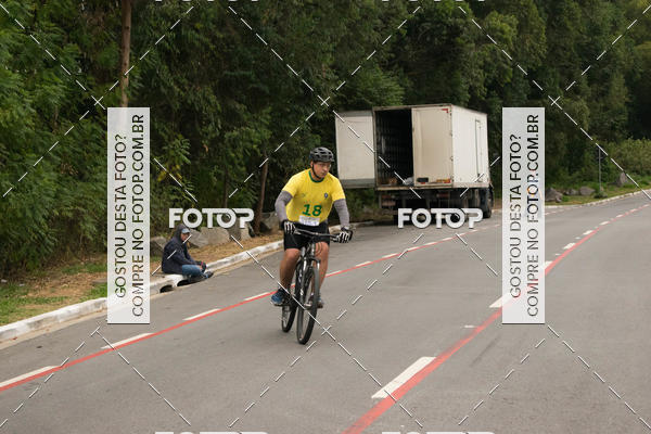 Buy your photos of the eventVSERIES Duathlon & Running on Fotop