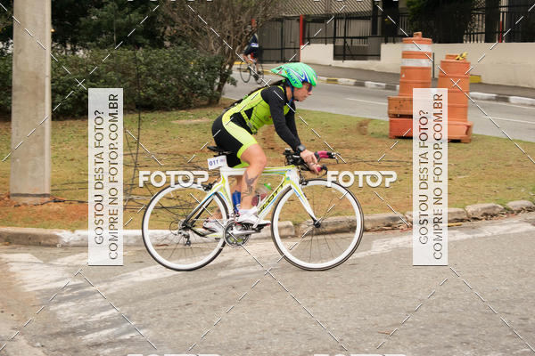 Buy your photos of the eventVSERIES Duathlon & Running on Fotop