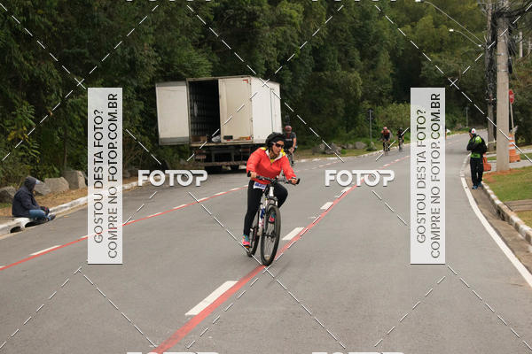 Buy your photos of the eventVSERIES Duathlon & Running on Fotop