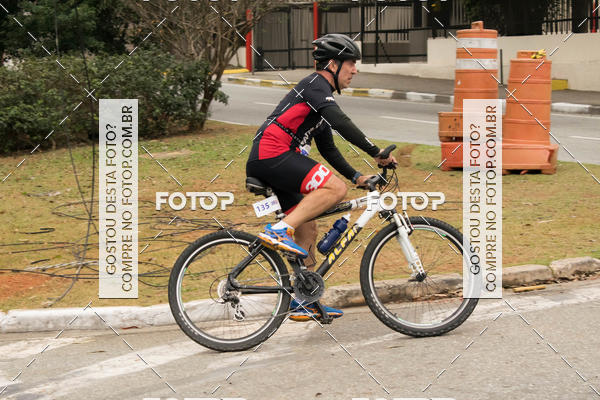 Buy your photos of the eventVSERIES Duathlon & Running on Fotop