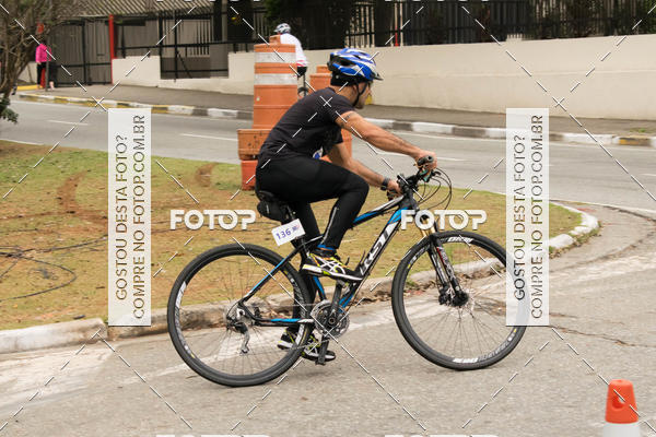 Buy your photos of the eventVSERIES Duathlon & Running on Fotop