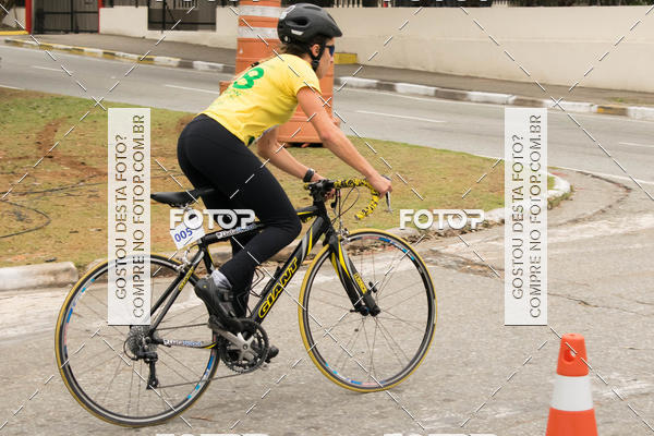 Buy your photos of the eventVSERIES Duathlon & Running on Fotop