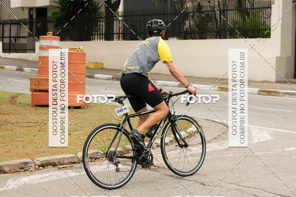 Buy your photos of the eventVSERIES Duathlon & Running on Fotop