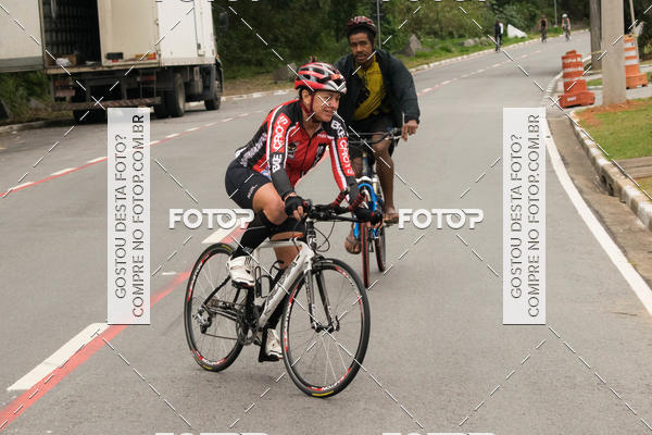 Buy your photos of the eventVSERIES Duathlon & Running on Fotop