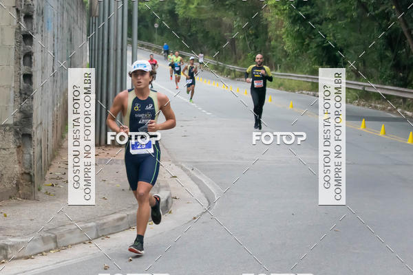 Buy your photos of the eventVSERIES Duathlon & Running on Fotop