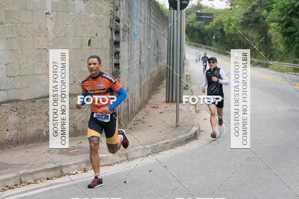 Buy your photos of the eventVSERIES Duathlon & Running on Fotop