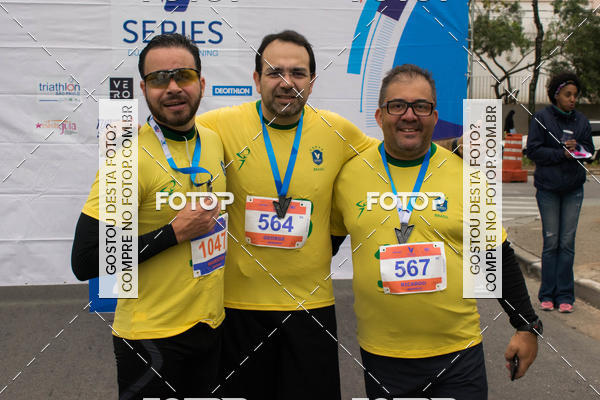 Buy your photos of the eventVSERIES Duathlon & Running on Fotop