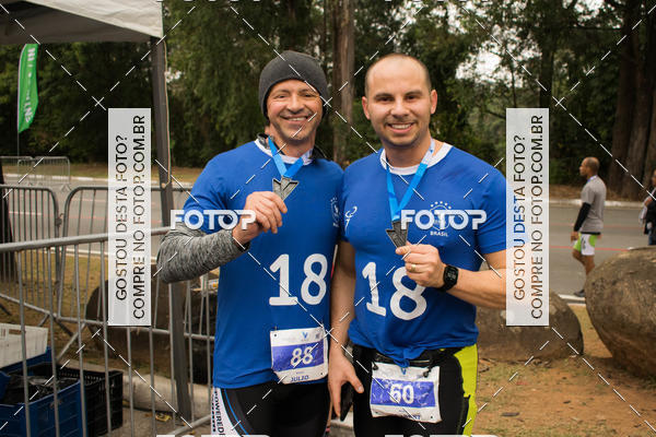 Buy your photos of the eventVSERIES Duathlon & Running on Fotop