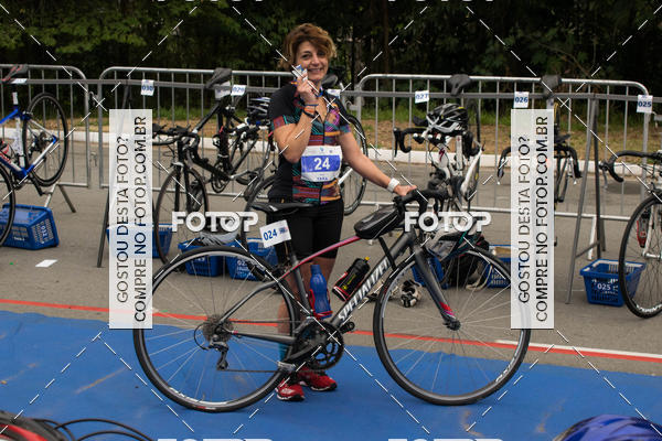 Buy your photos of the eventVSERIES Duathlon & Running on Fotop