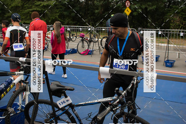 Buy your photos of the eventVSERIES Duathlon & Running on Fotop