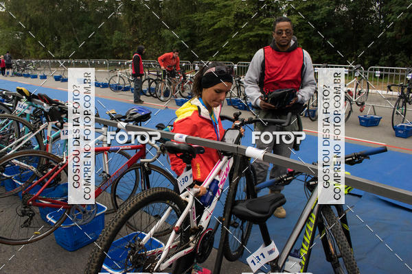 Buy your photos of the eventVSERIES Duathlon & Running on Fotop