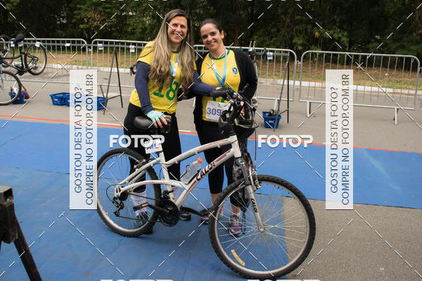 Buy your photos of the eventVSERIES Duathlon & Running on Fotop