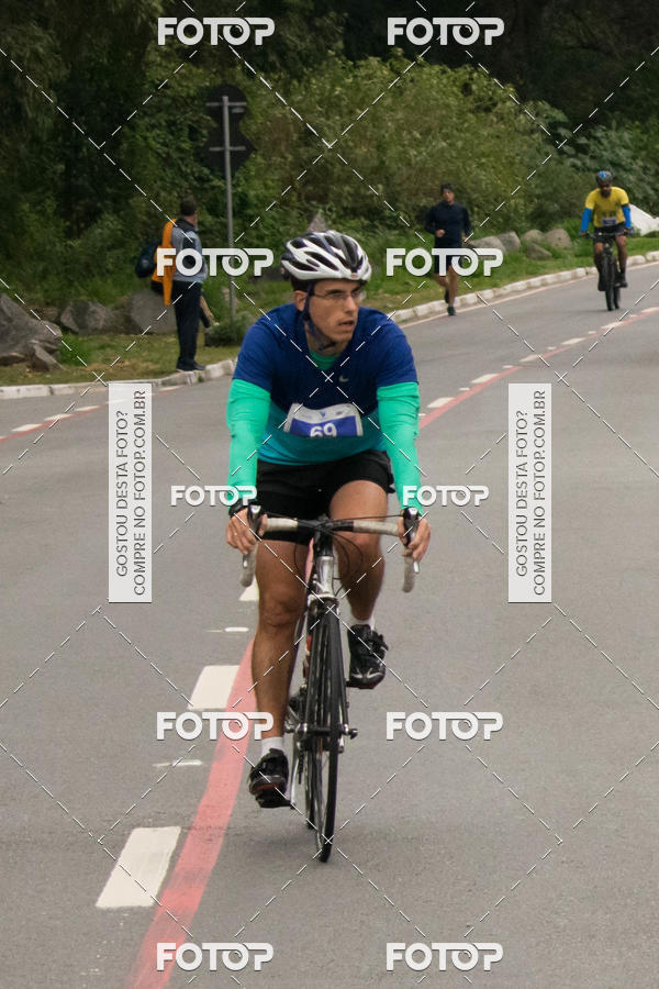 Buy your photos of the eventVSERIES Duathlon & Running on Fotop