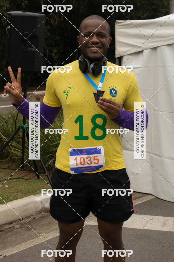 Buy your photos of the eventVSERIES Duathlon & Running on Fotop