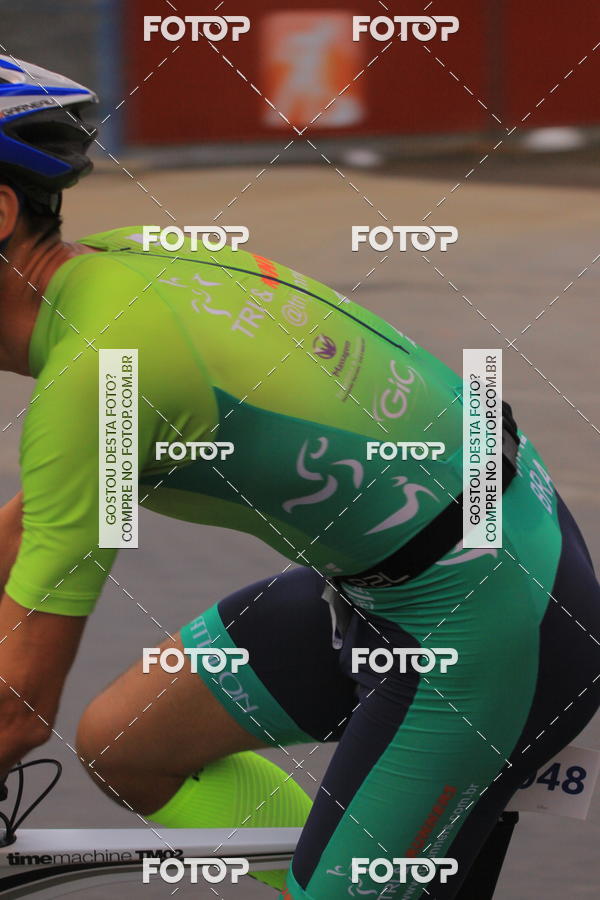 Buy your photos of the eventVSERIES Duathlon & Running on Fotop
