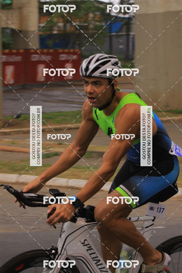 Buy your photos of the eventVSERIES Duathlon & Running on Fotop