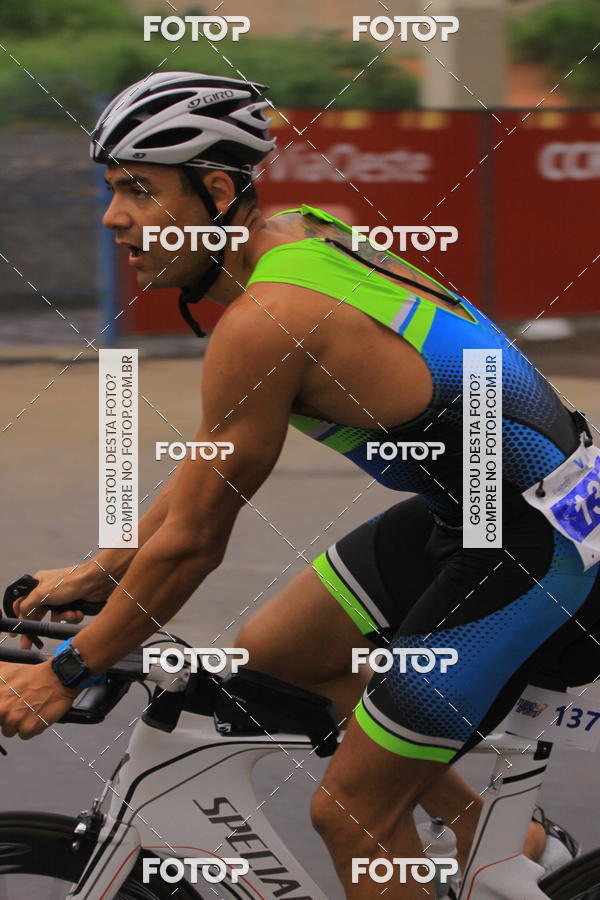Buy your photos of the eventVSERIES Duathlon & Running on Fotop