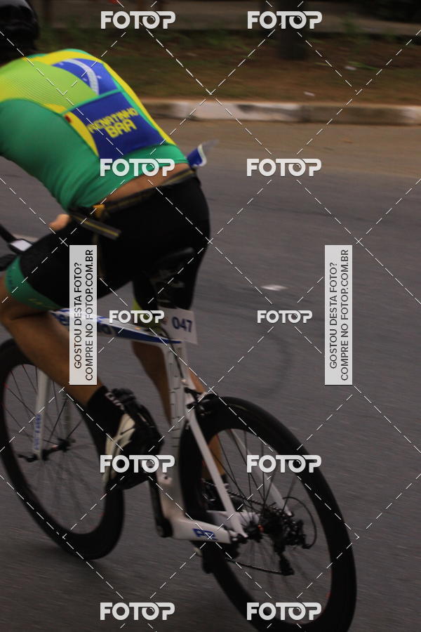 Buy your photos of the eventVSERIES Duathlon & Running on Fotop