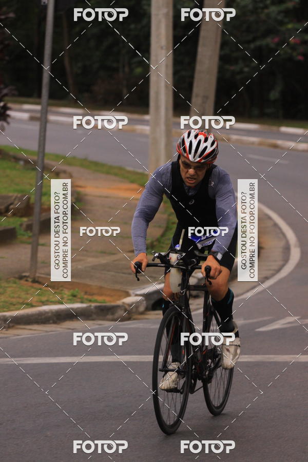 Buy your photos of the eventVSERIES Duathlon & Running on Fotop