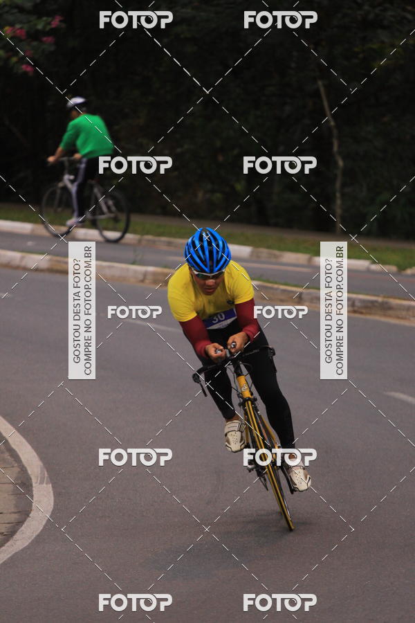 Buy your photos of the eventVSERIES Duathlon & Running on Fotop