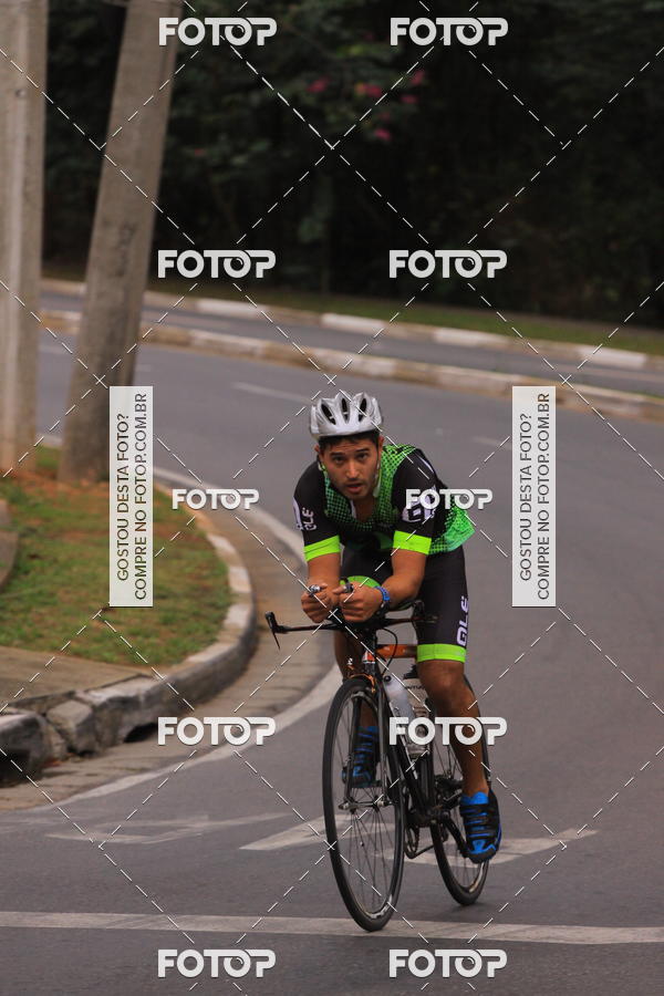 Buy your photos of the eventVSERIES Duathlon & Running on Fotop