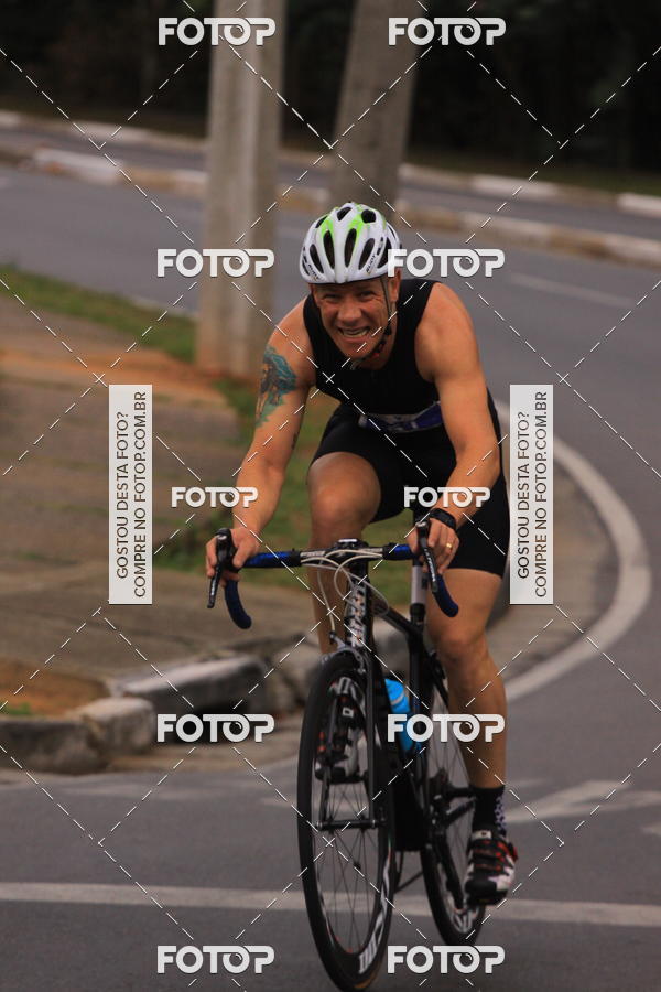 Buy your photos of the eventVSERIES Duathlon & Running on Fotop
