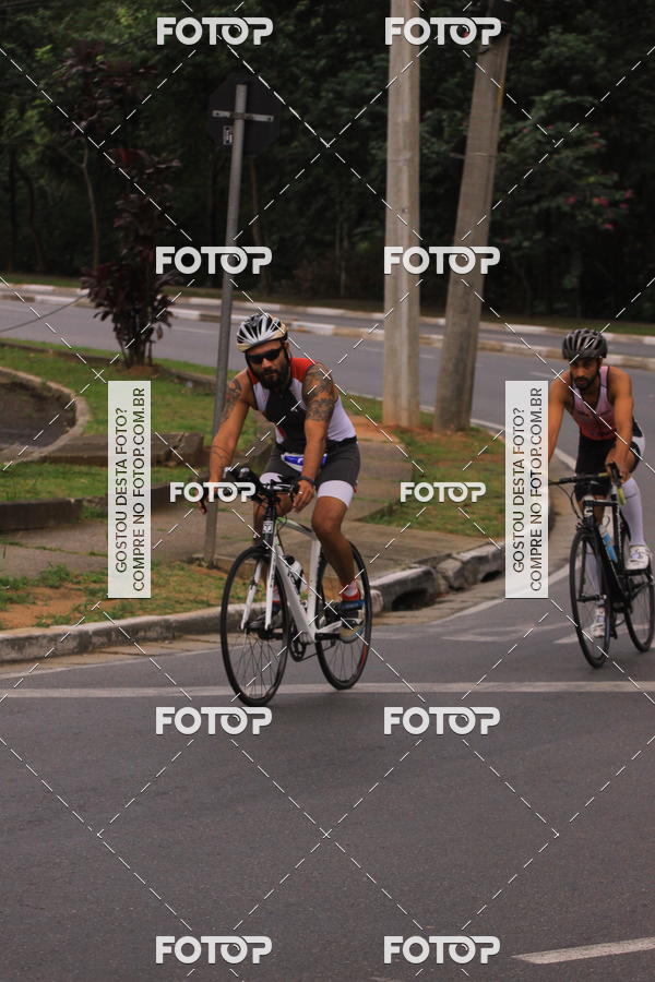 Buy your photos of the eventVSERIES Duathlon & Running on Fotop